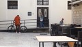 sjedim gledam …